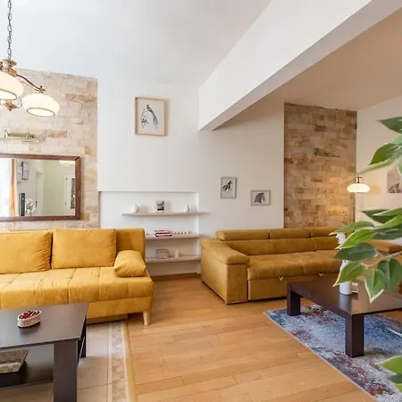 Aristocratic Place, Location Apartment Sofia