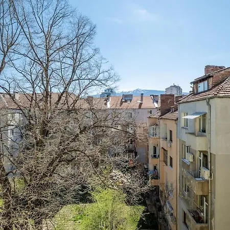 Apartment Aristocratic Place, Location Sofia